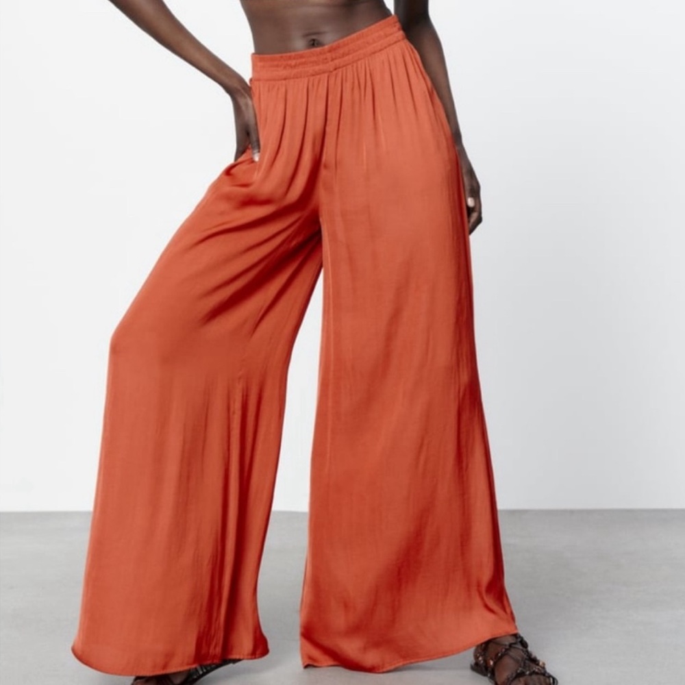 Zara Palazzo Wide Leg Flowy Pants with Pockets
